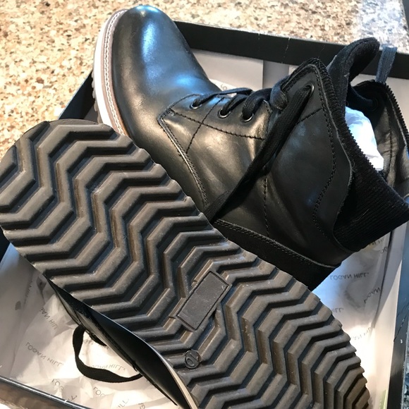 Logan Hill Men’s Leather boots. New with box. - Picture 7 of 9